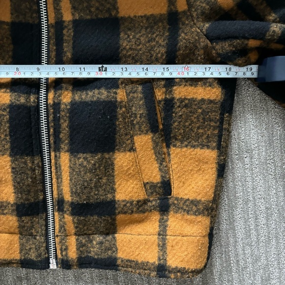 Plaid faux Sherpa bomber jacket - Picture 15 of 16